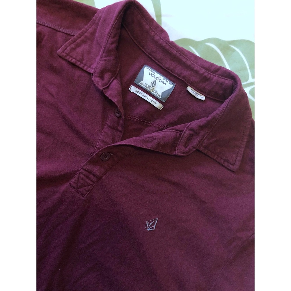 ⍟ Volcom Men’s Burgundy Polo Shirt
